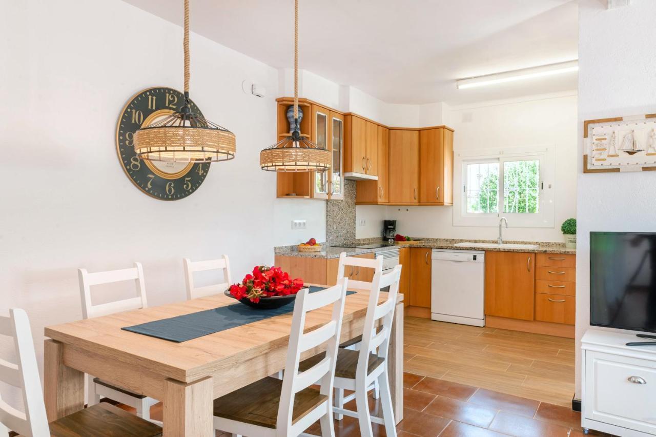 Villa Laia à L' Escala Extérieur photo